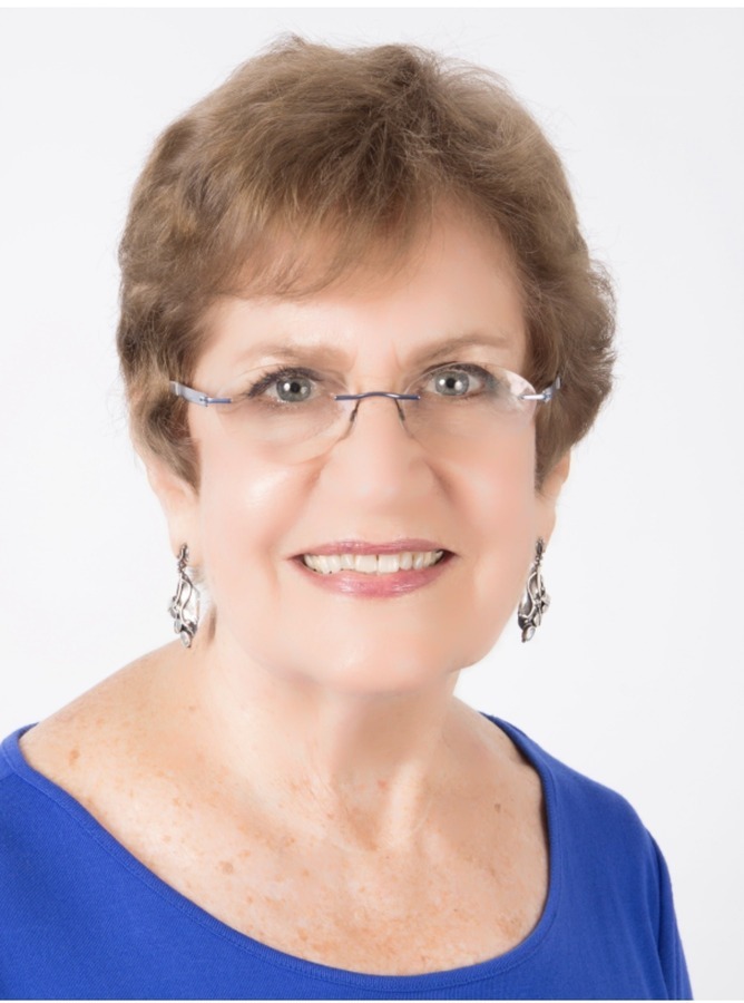 Beth Blume, Global Luxury Specialist